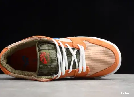 SB Dusty Dunk Low BQ6817-201 Peach Corduroy Nike 0501